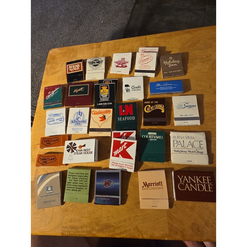Matchbook And Box Lot (30) Disney Restaurants Hotels Ads